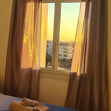 Azur Horizons Sea And Mountain 公寓