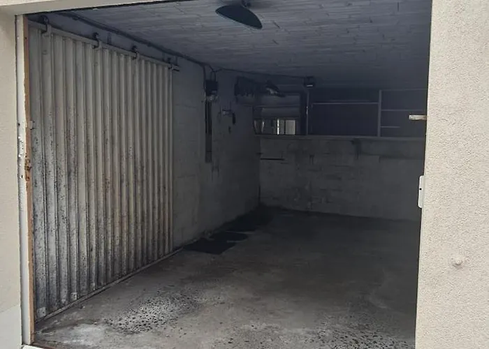 Azur Horizons Sea And Mountain * Juan-les-Pins